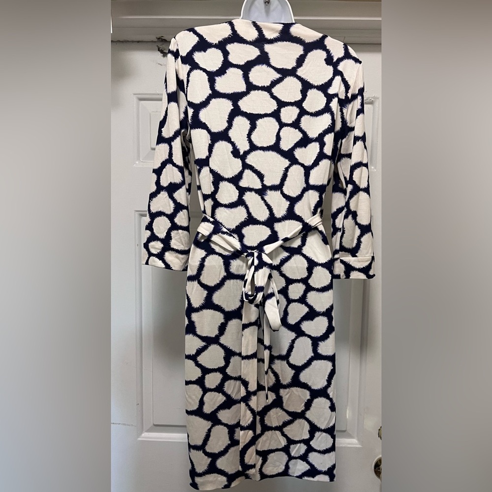 Diane Von Furstenberg Julian Dress Size 8 - Picture 2 of 3